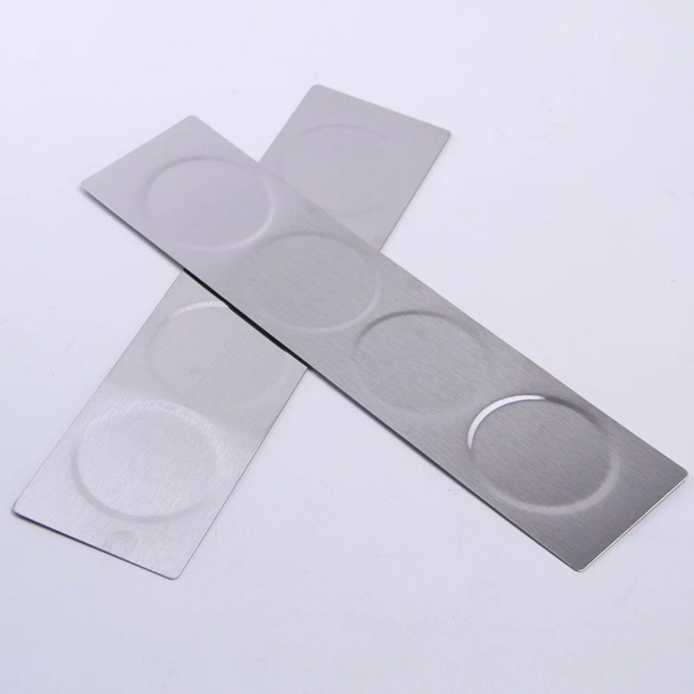 Tarros magnéticos para especias con soporte de pared, latas de acero inoxidable para especias, recipientes para condimentos con etiqueta para especias y base para almacenamiento de alimentos.